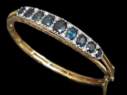Victorian 18ct gold sapphire & diamond encrusted bracelet